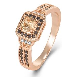 14k Champagne Black and Vanilla Diamonds Ring